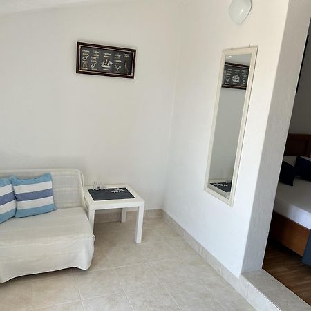 Apartments & Rooms Pierino Bol Exterior foto